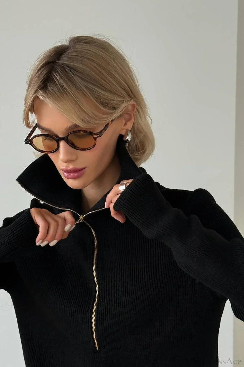 Casual Half-Zip Fitted Knit Long Sleeve Tee