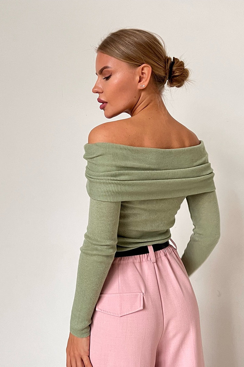 Slim Fit Off-Shoulder Knit Top