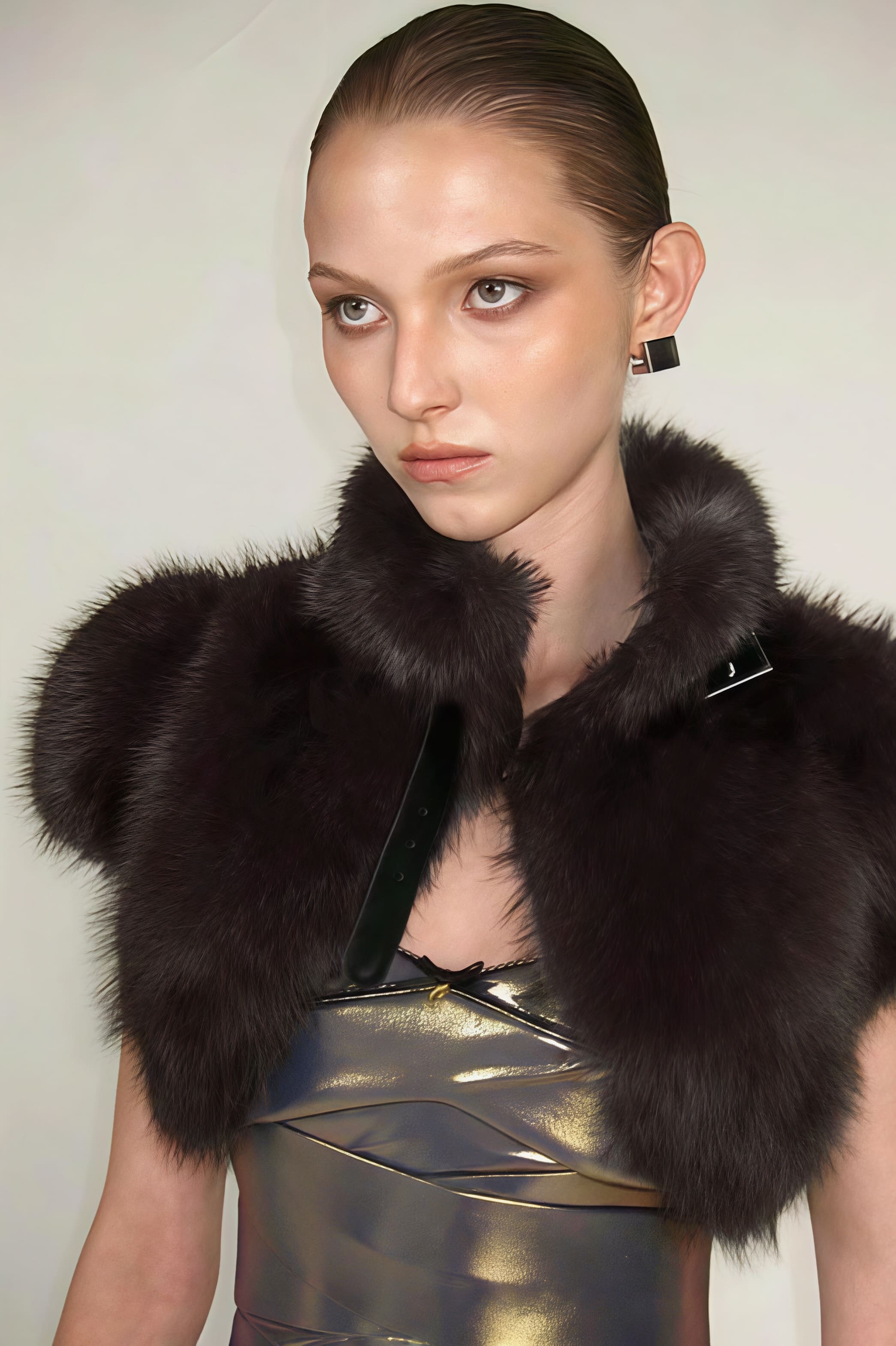 Solide Sexy Flauschige Kurz geschnittene Weste mit Knoten vorne