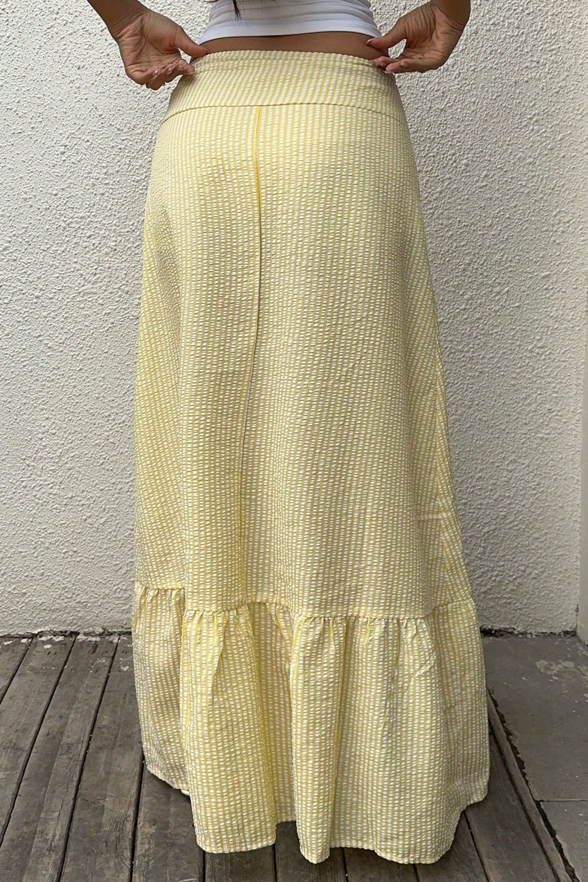 Hoher Bund Gestreifter Ausgestellter Freizeitrock