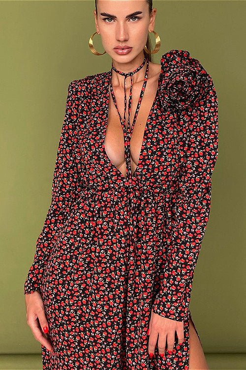 Vestido Floral com Decote V Profundo, Cintura Ajustável e Fenda Lateral