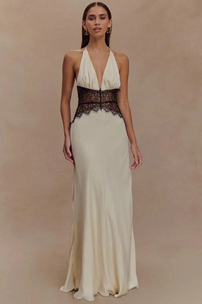 Šaty bez zad s krajkovým záplatovým vzorem a zavazováním za krk ve stylu boho