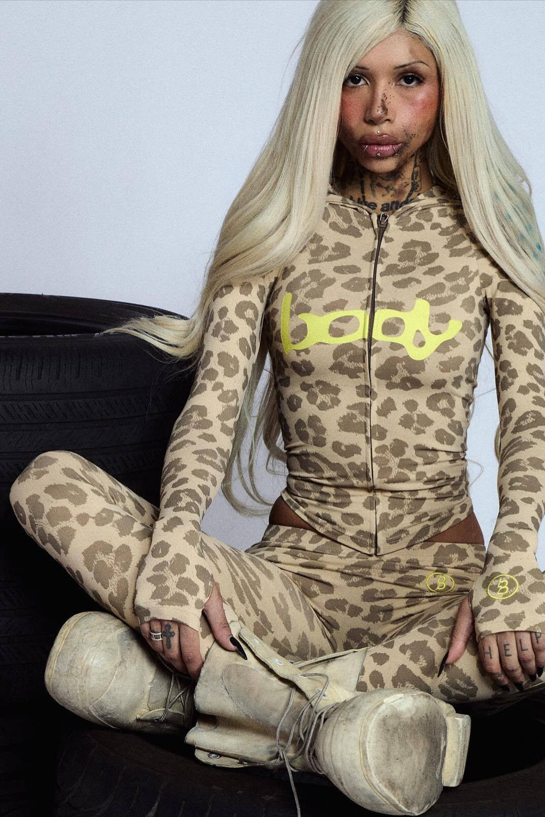 Kontrastbrief V-Ausschnitt Schlankes Zweiteiliges Set