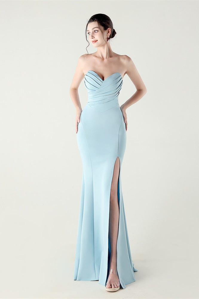 Vestido de fiesta plisado con escote corazón sin tirantes