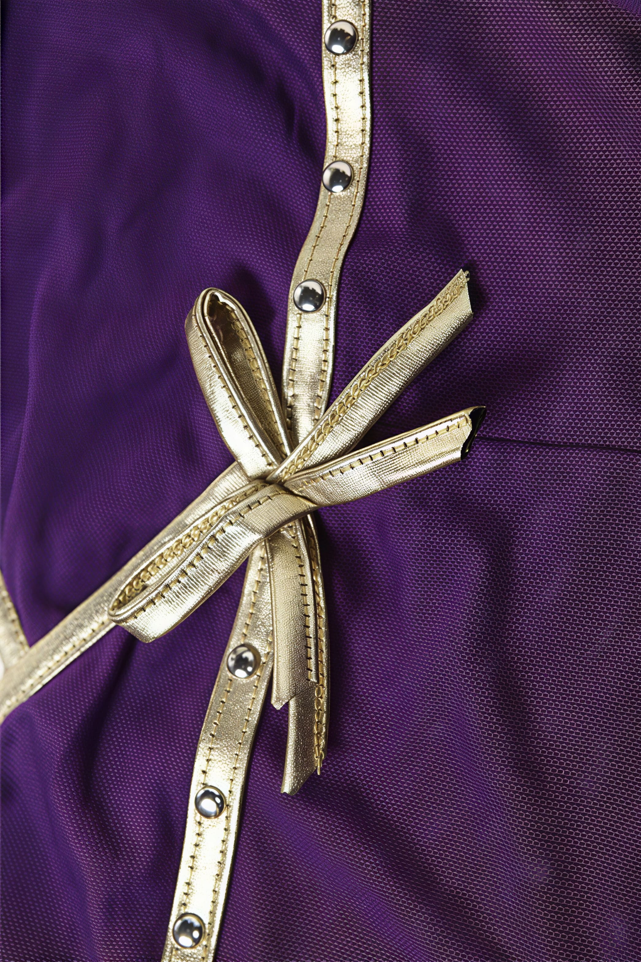 Sexy jednobarevný úzký elegantní průsvitný top s mašlí fialový