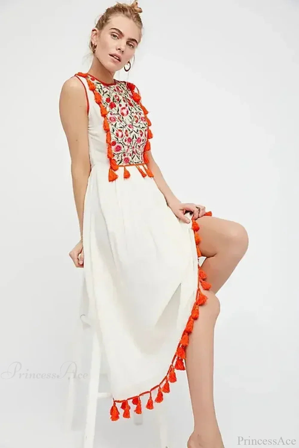Floral Embroidery Sleeveless Tassel Cotton Boho Dress
