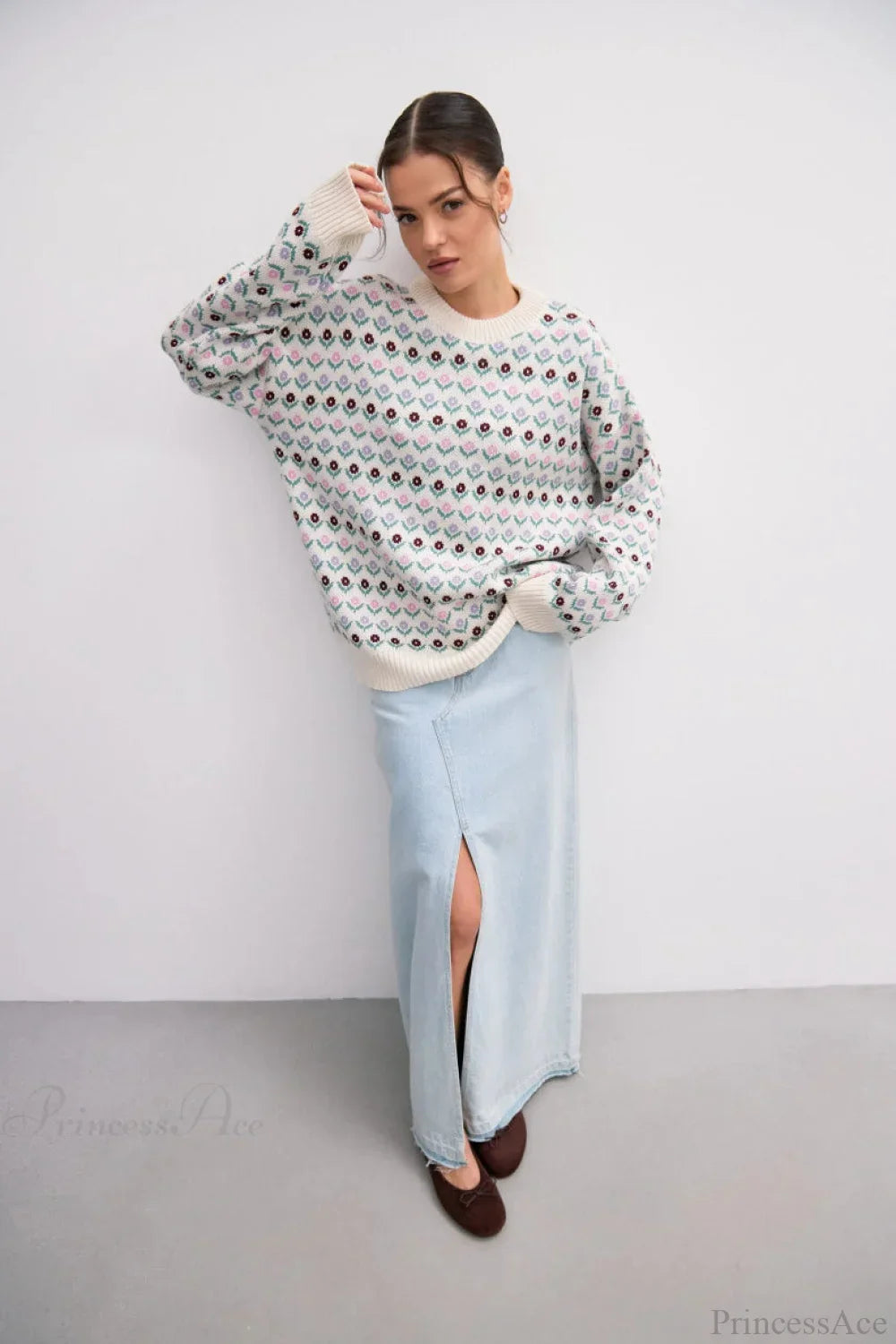 Floral Jacquard Crew Neck Knit Sweater