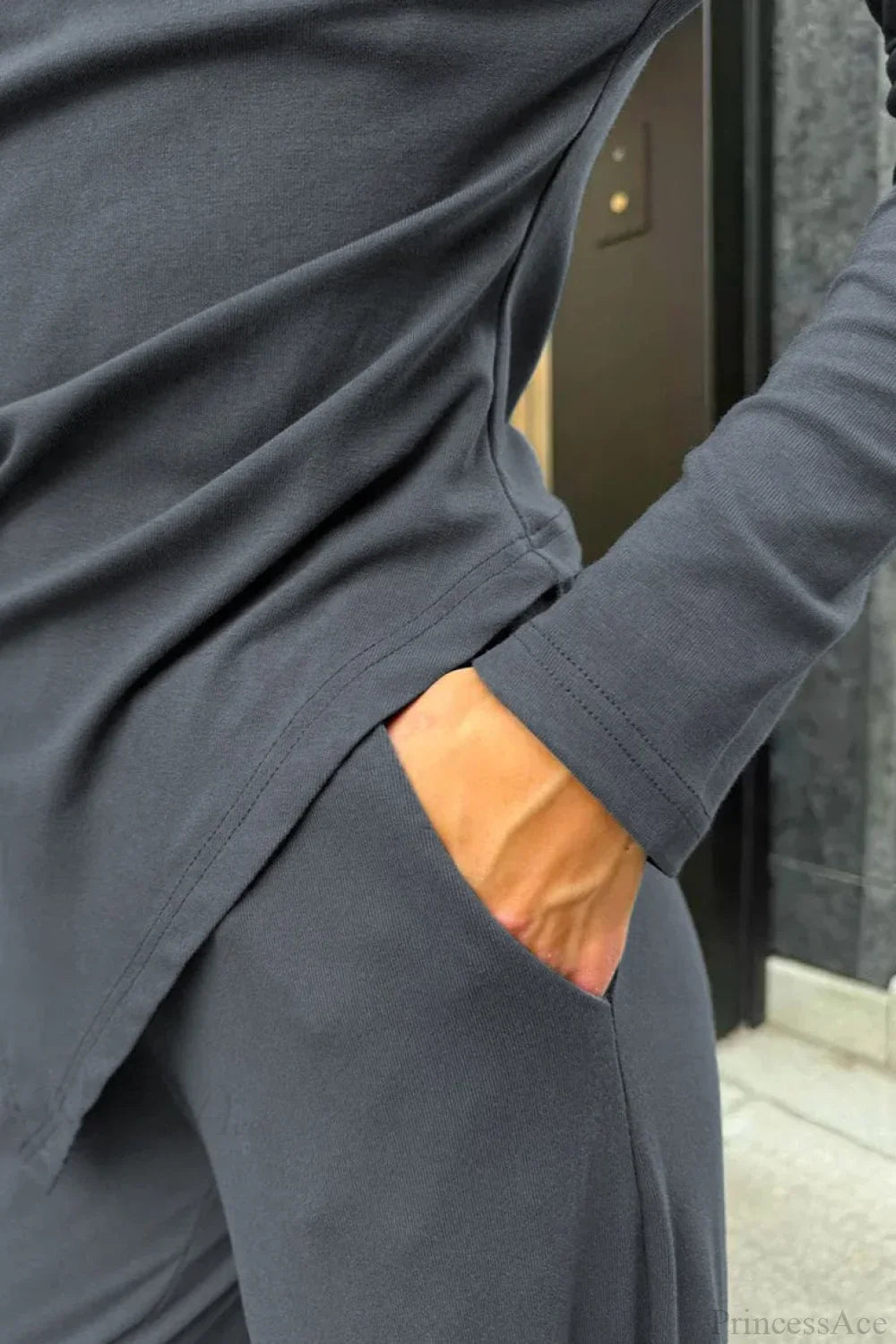 Graues Strick-Set mit weitem Bein, hoher Taille und schulterfreiem Oberteil, zweiteilig