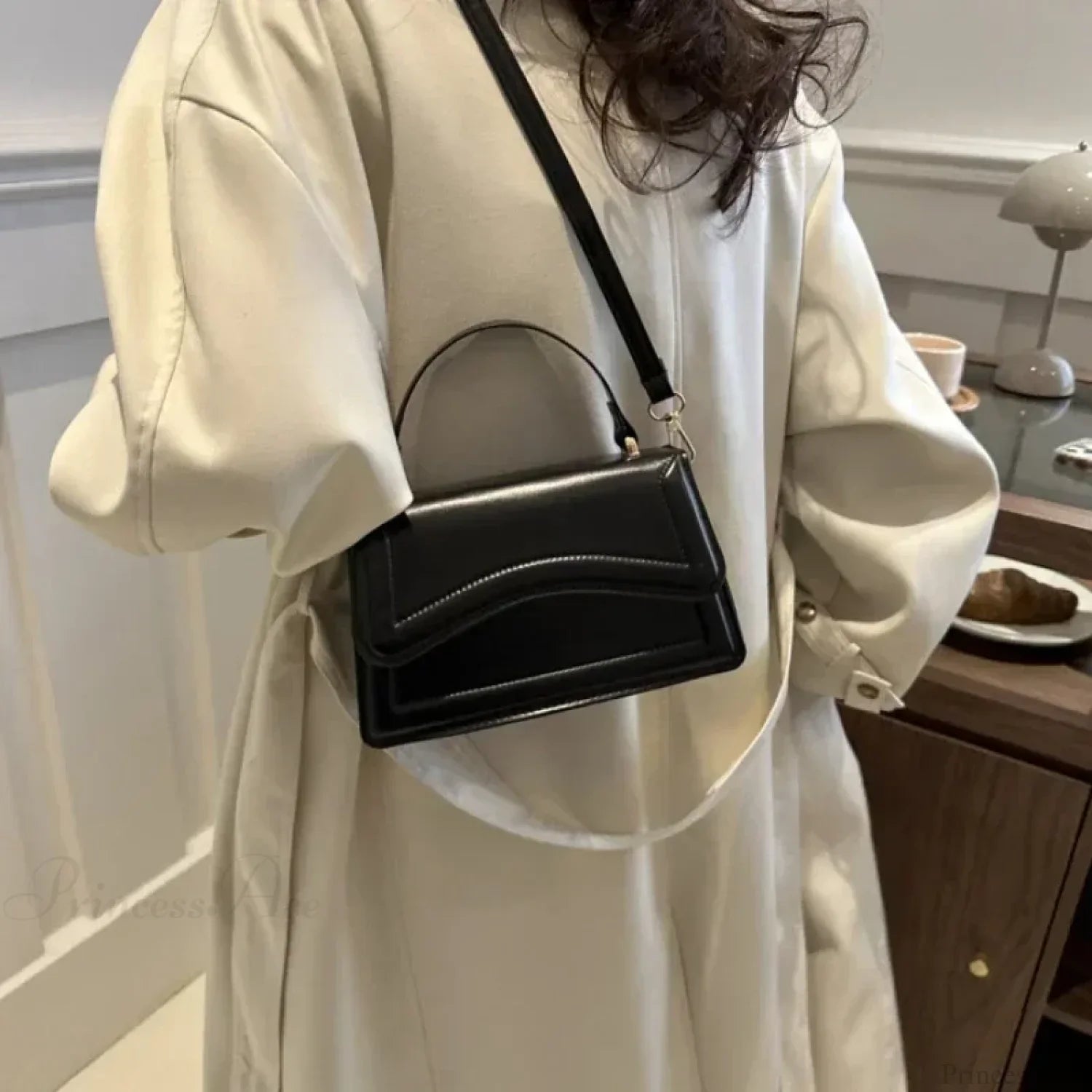 High-Quality PU Leather Small Crossbody