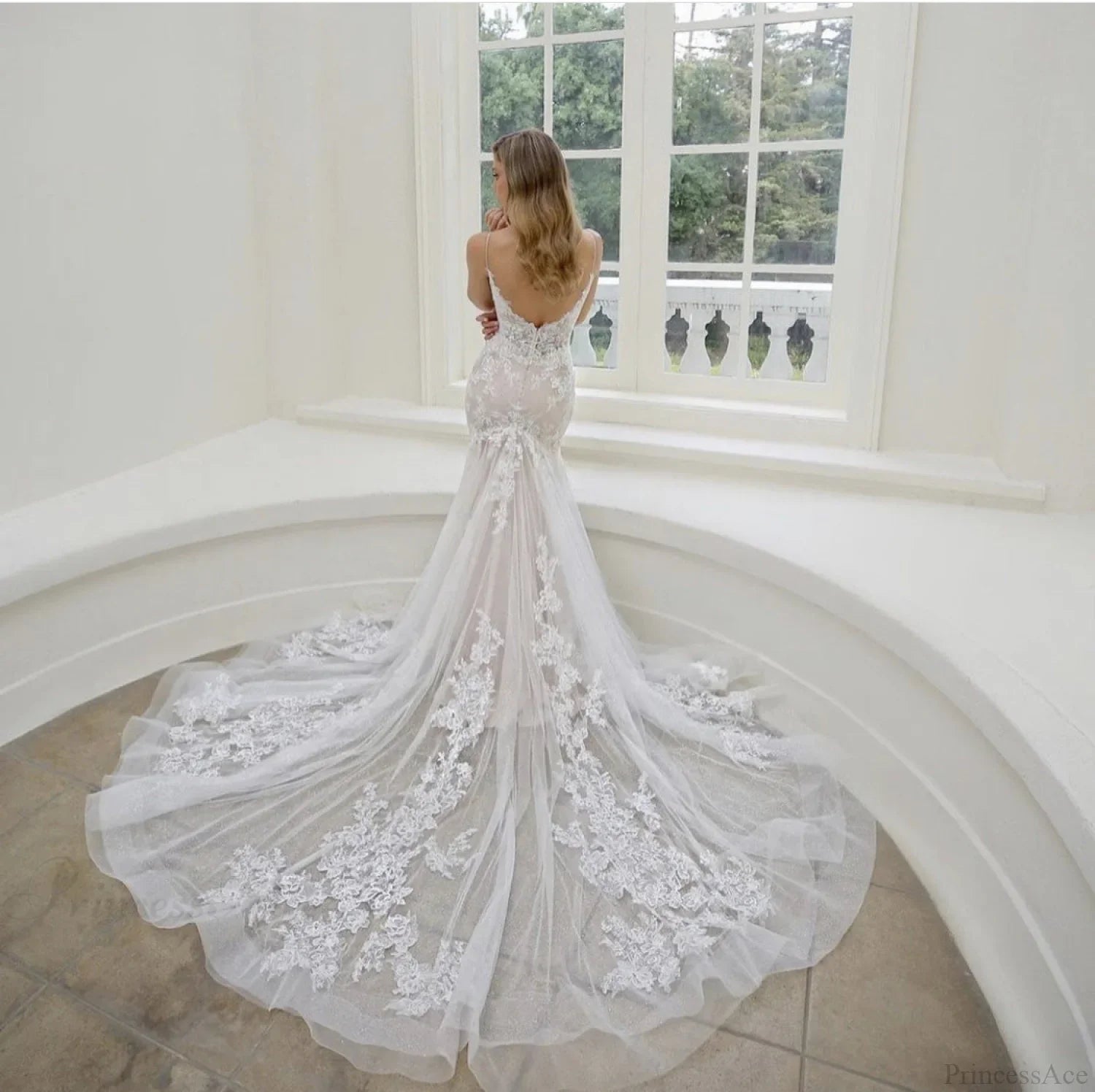 Lace Mermaid Tail Wedding Dress
