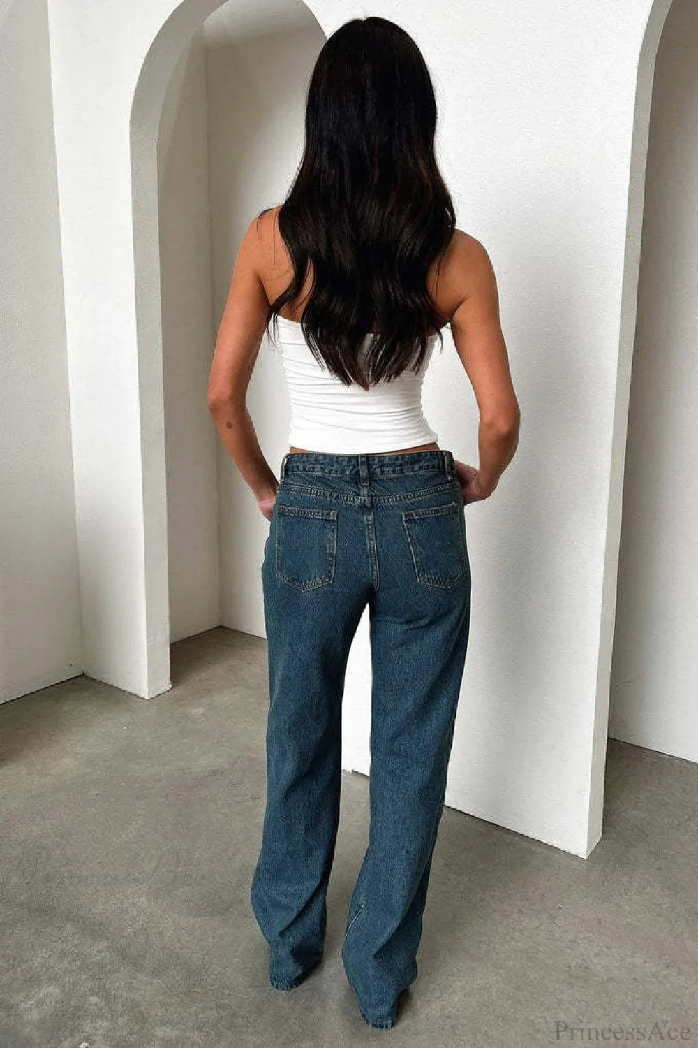 Low Rise Vintage Straight Jeans