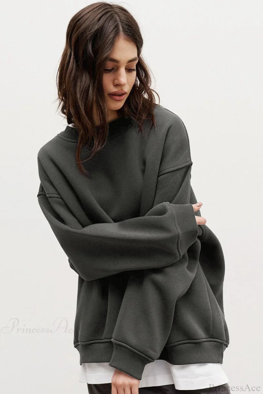 Minimalist Solid Crew Neck Oversize Sweatshirt