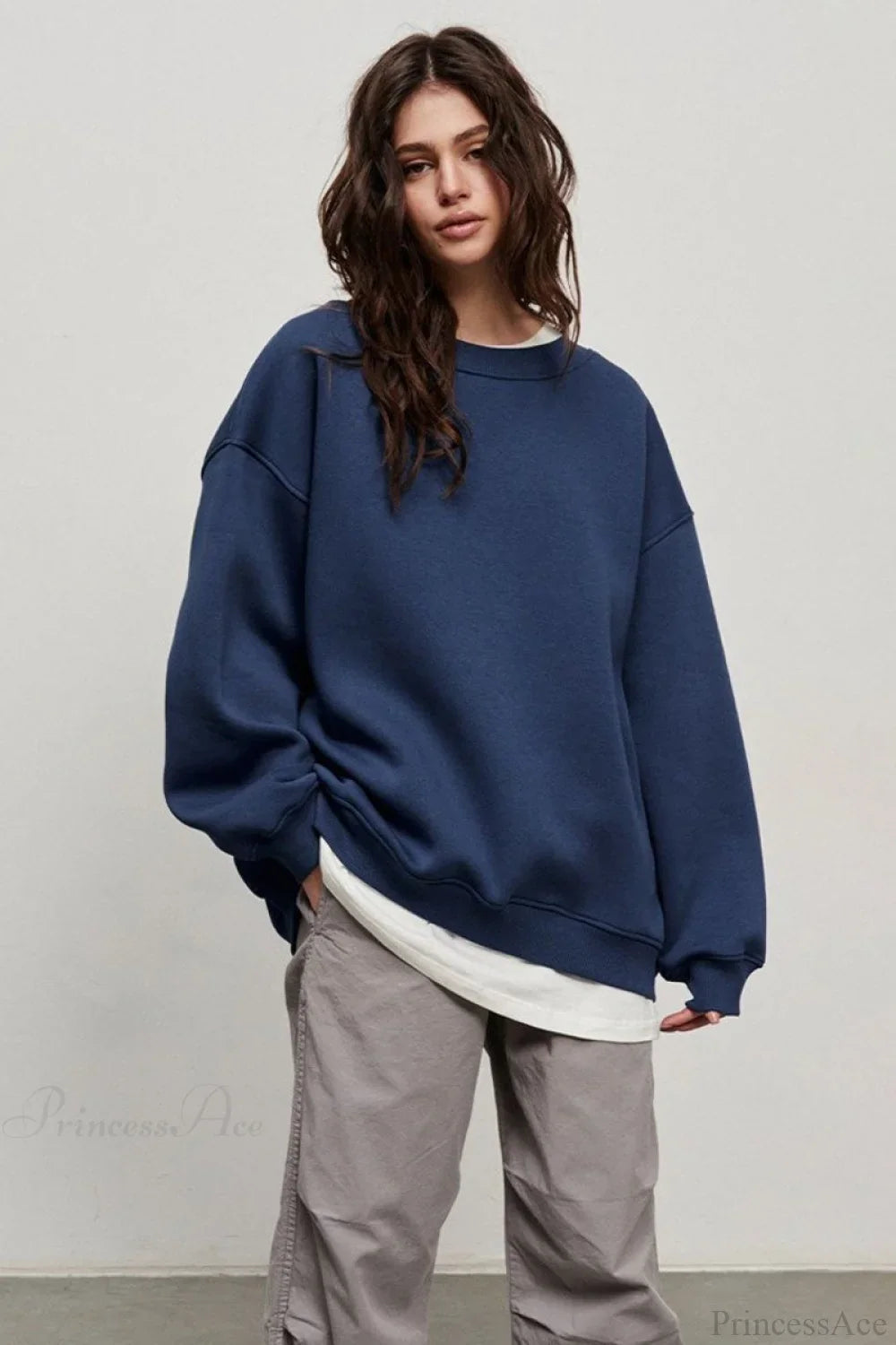 Minimalist Solid Crew Neck Oversize Sweatshirt
