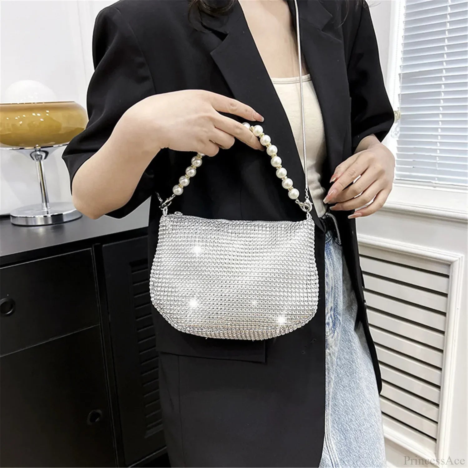 Borsa delicata da spalla con perle e strass per feste