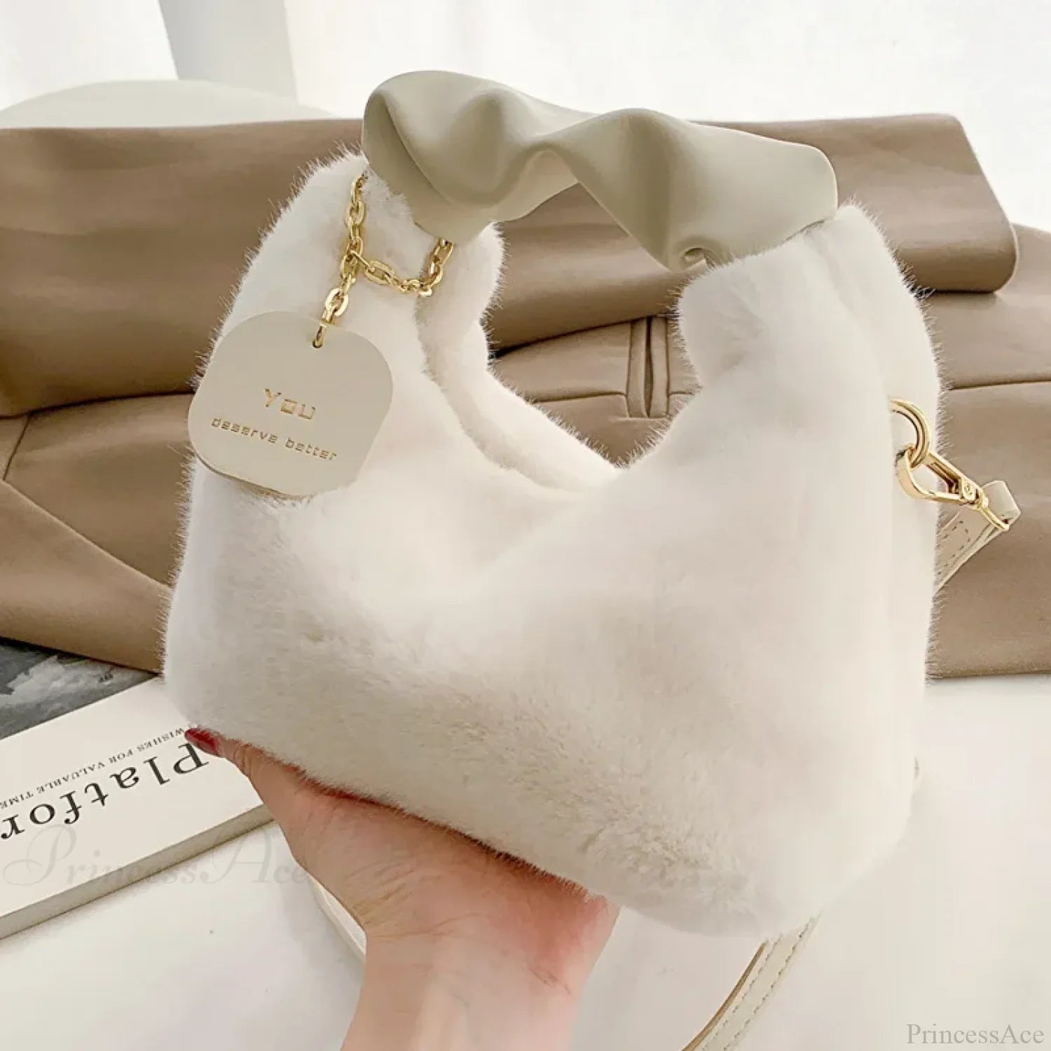 Soft Plush Simple Crossbody Handbag Women’s Bag