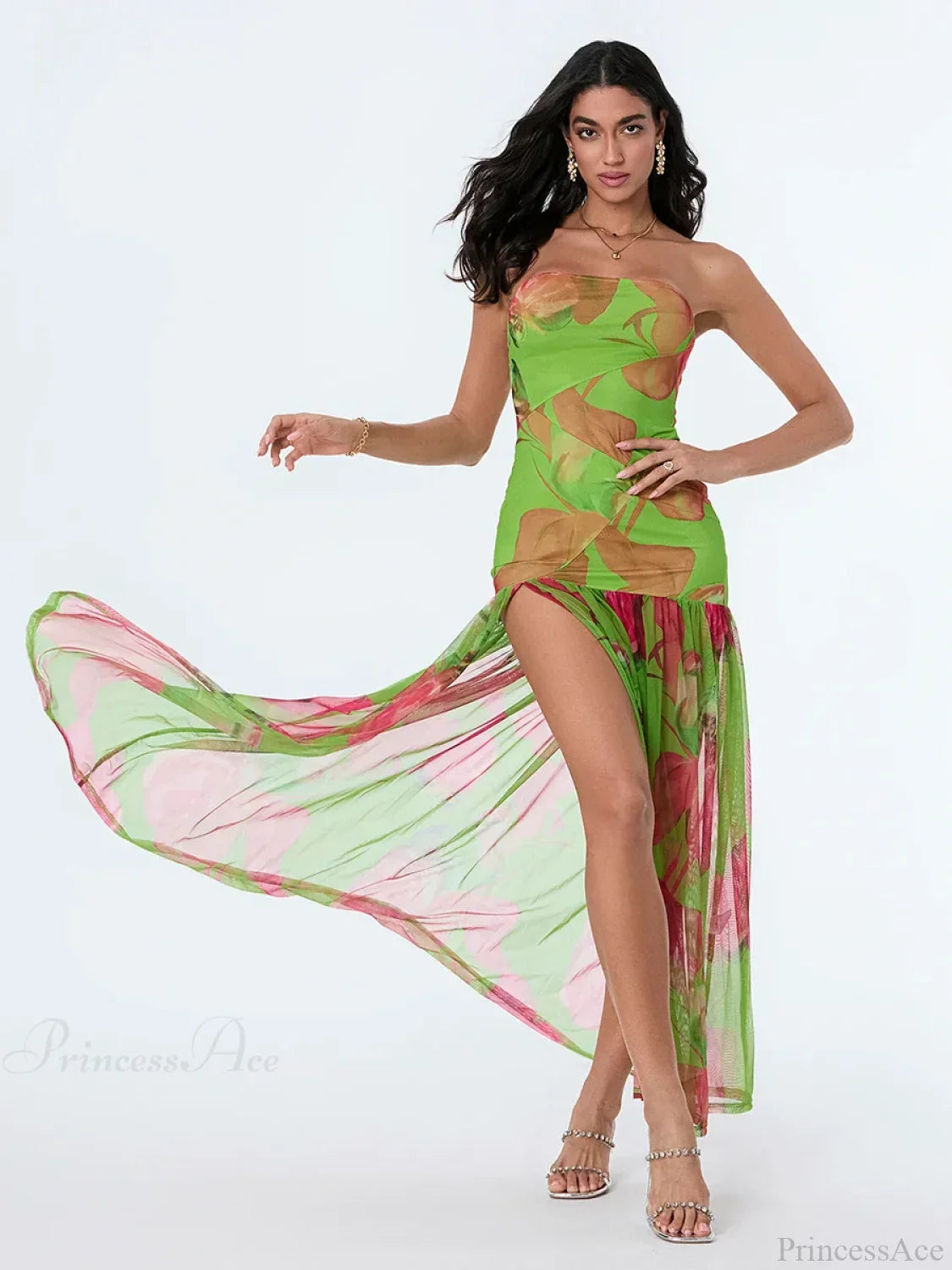 Vestido floral sin tirantes con abertura alta y dobladillo de malla