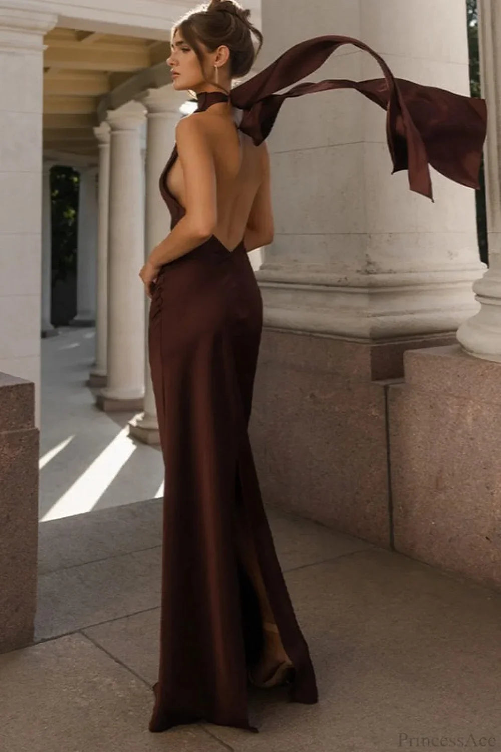 Vestido largo vintage de satén sólido sin espalda