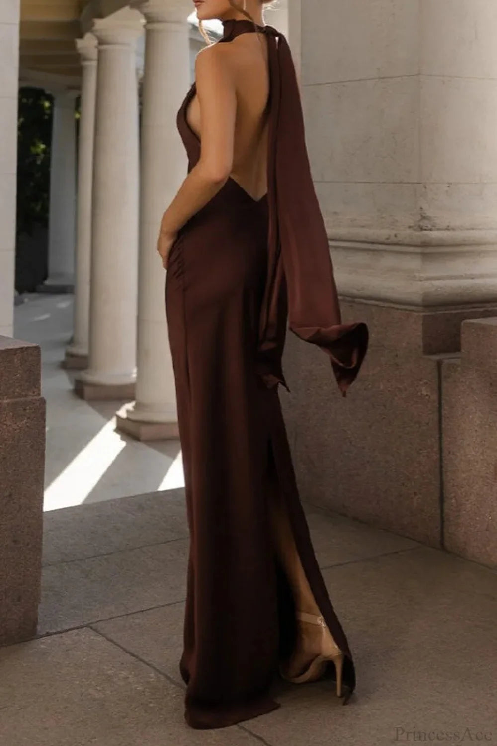 Vestido largo vintage de satén sólido sin espalda